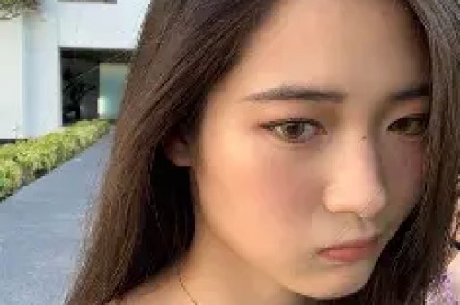 陪玩陪睡只是皮毛！继手伸进裤子后又一女星自曝50多都不放过