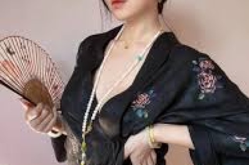 官方出手狠狠替张雪峰出了口恶气网友：这种人早就应该封杀